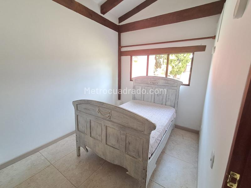 Charming 2BR Cabin for Rent in Llanogrande, Rionegro - 9