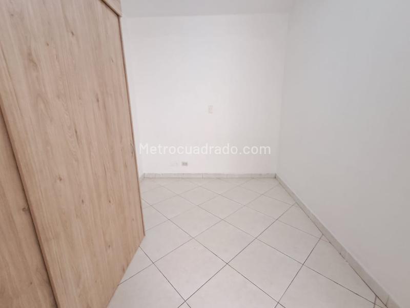 3BR Apartment in Calasanz (75 m²) - 2
