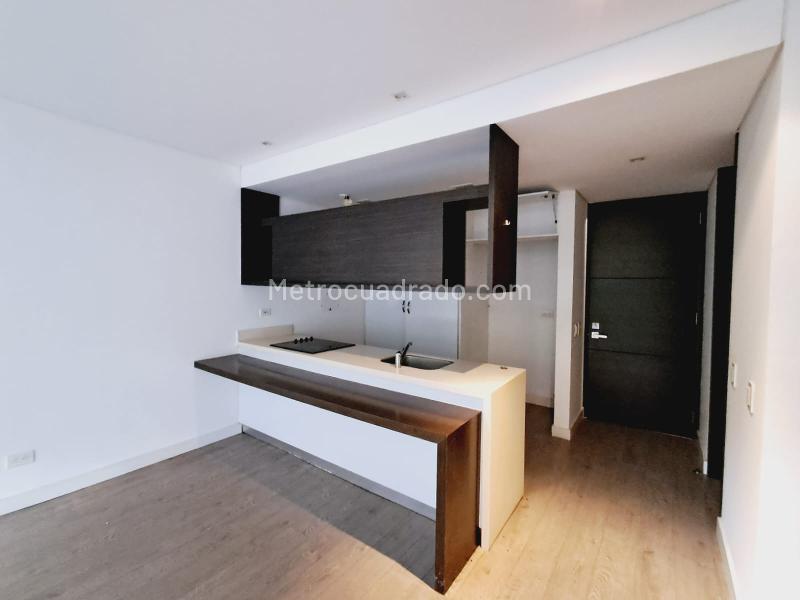 1BR Apartment in Retiro (80 m²) - 5
