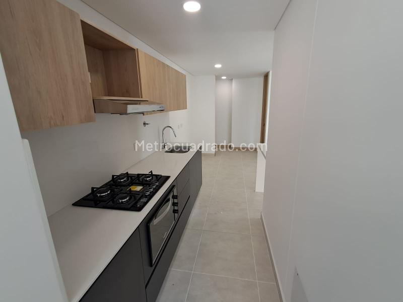 New 2BR Apartment for Rent in Ciudad Del Rio - 3