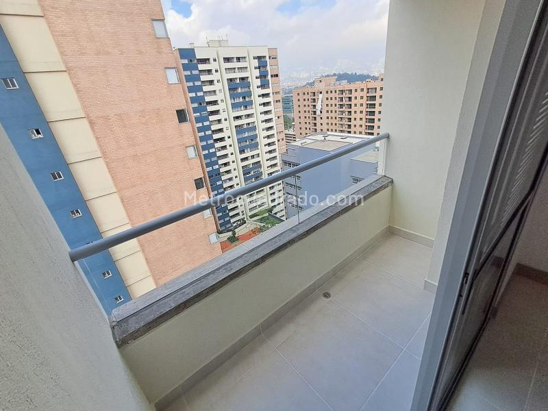 New 1BR Apartment with Balcony in Ciudad Del Rio - 7