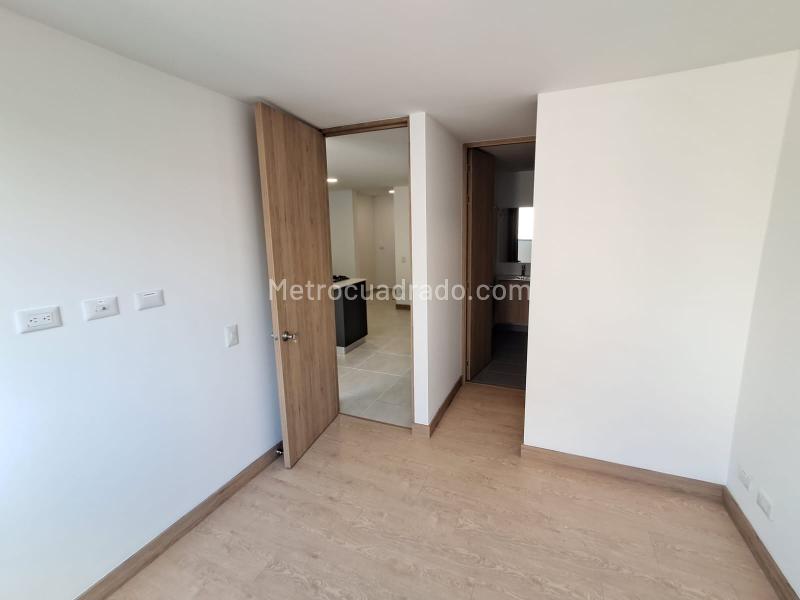 New 1BR Apartment with Balcony in Ciudad Del Rio - 9