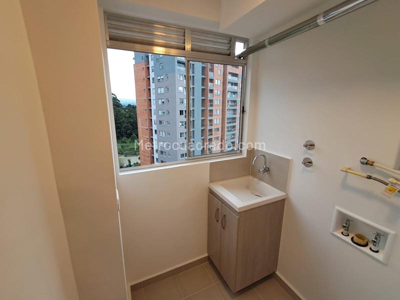 2BR Apartment in Santa Ana (58 m²) - 4