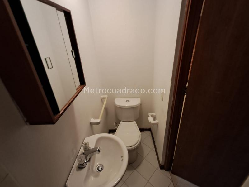 Duplex 1BR Apartment for Rent in Santa María de los Ángeles (60 m²) - 3