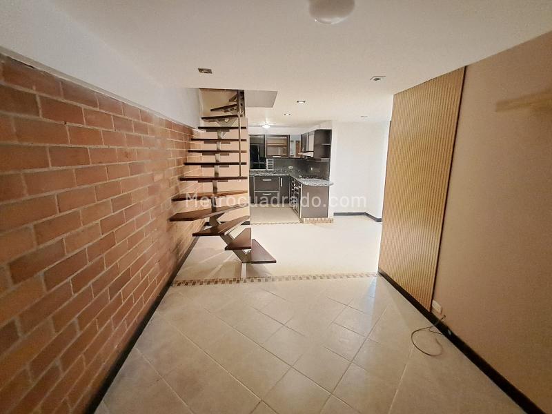 Duplex 1BR Apartment for Rent in Santa María de los Ángeles (60 m²) - 5