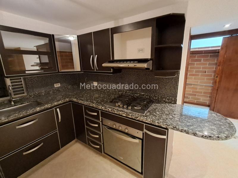 Duplex 1BR Apartment for Rent in Santa María de los Ángeles (60 m²) - 7