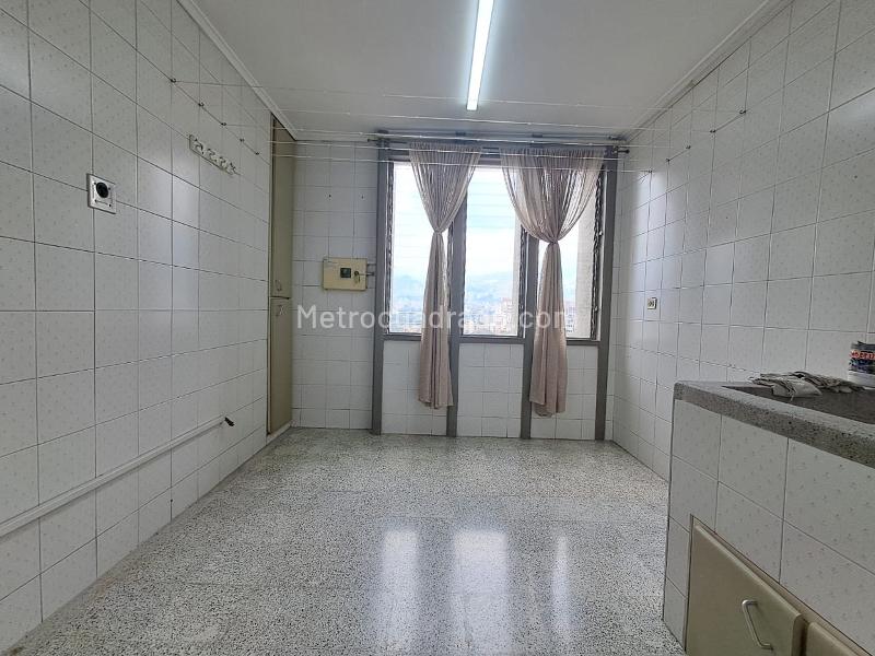 Apartamento de 3 Alcobas en Suramericana - 4