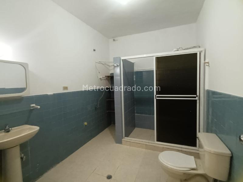 Casa Comercial de 4 Alcobas en Prado Centro - 9