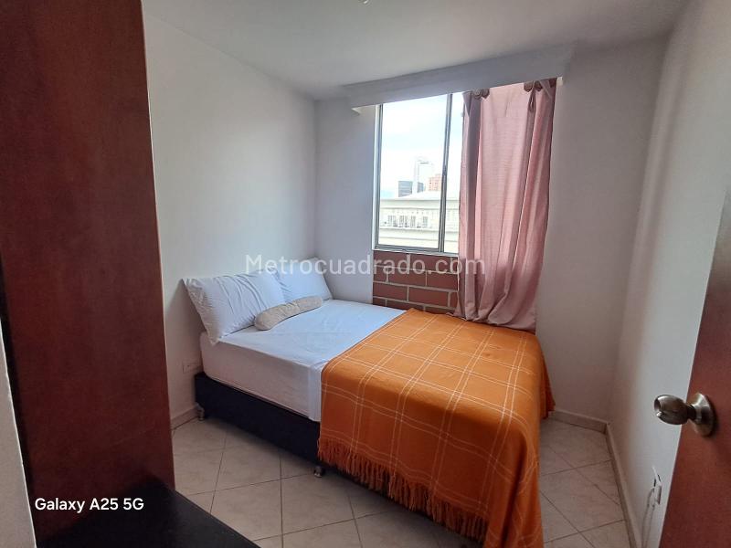 Apartamento Amoblado de 2 Alcobas en Bombona No. 1 - 4