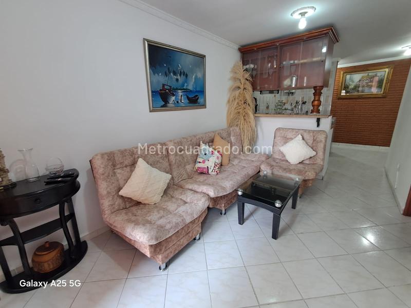 Apartamento Amoblado de 2 Alcobas en Bombona No. 1 - 6