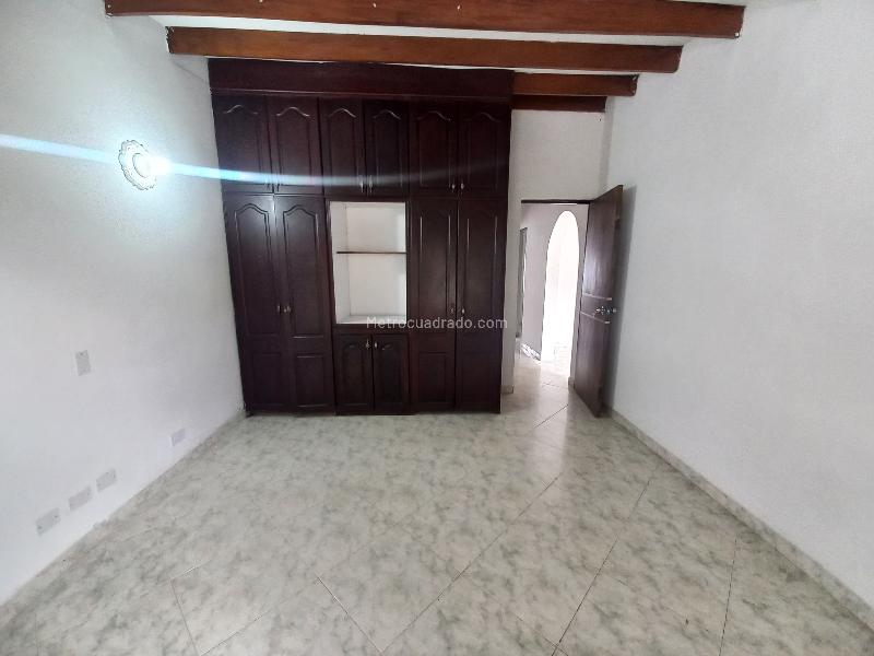4BR House for Rent in Guayabal - 8