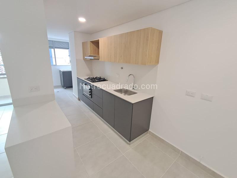 Apartamento Nuevo de 2 Alcobas con Balcón en Ciudad del Río - 9