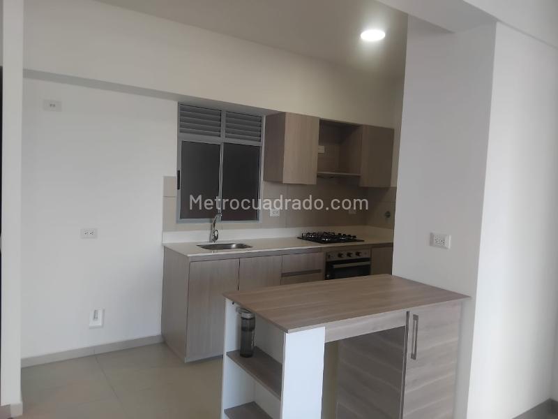 2BR Apartment in El Porvenir (70 m²) - 3