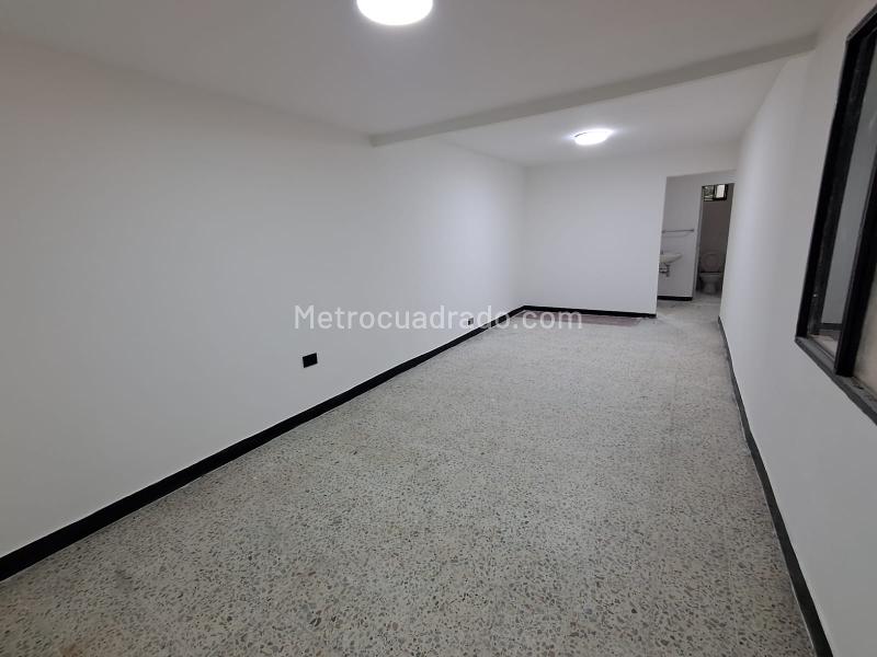 Apartamento Funcional de 3 Alcobas en López de Mesa - 4
