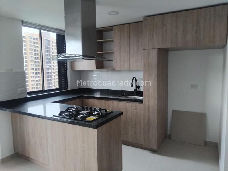 Apartamento en Arriendo, San Antonio De Pereira, Rionegro - 2