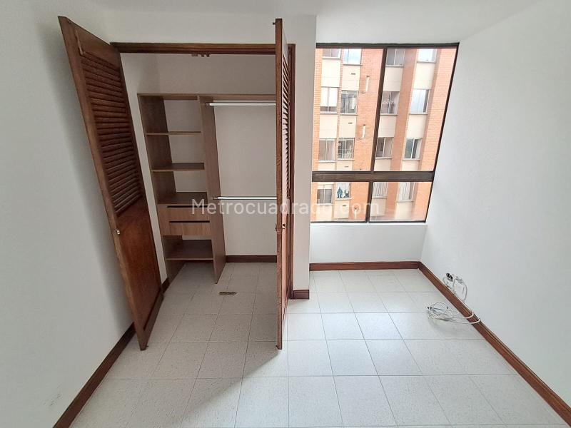 Well-Designed 2BR Apartment in Santa Maria De Los Angeles - 7