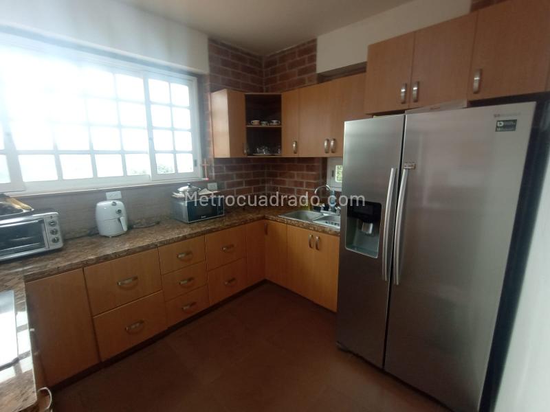 4BR House in Sajonia (380 m²) - 5