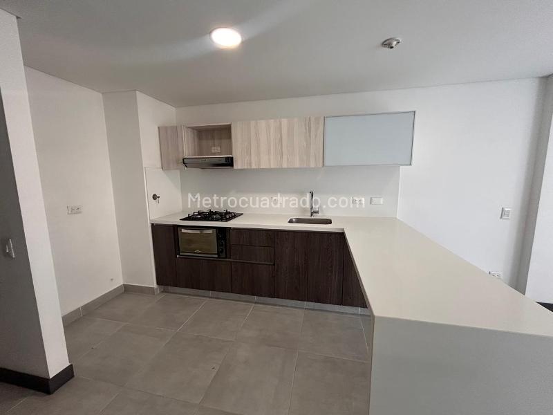 1BR Apartment for Rent in El Poblado (45 m²) - 4