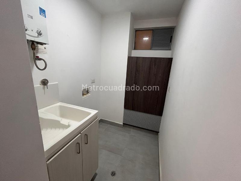 1BR Apartment for Rent in El Poblado (45 m²) - 5