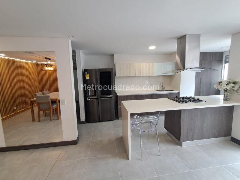 Apartamento Amoblado de 1 Alcoba con 3 Baños en Ciudad del Río - 8