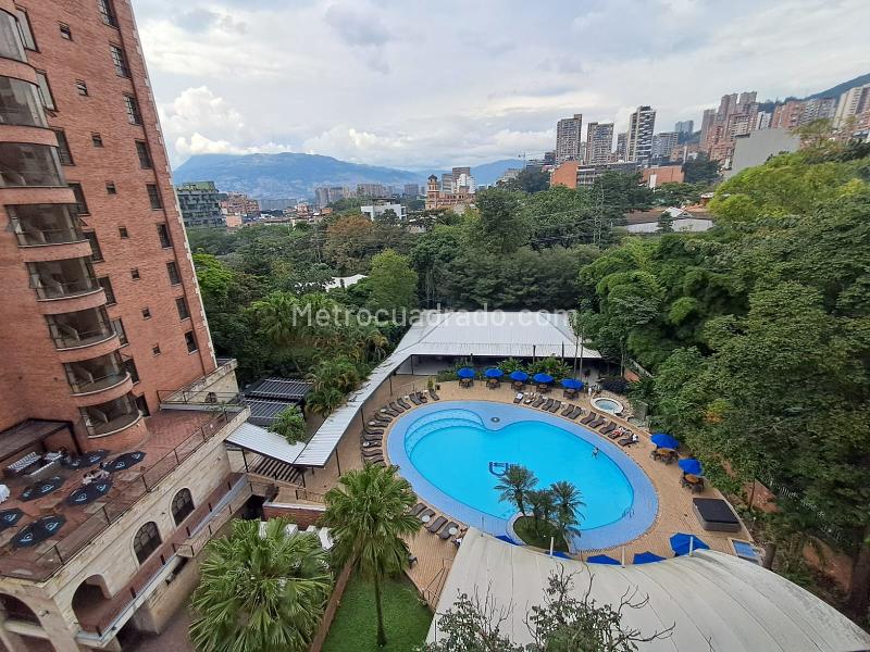 Remodeled 3BR Apartment with Great Views in El Poblado - 8