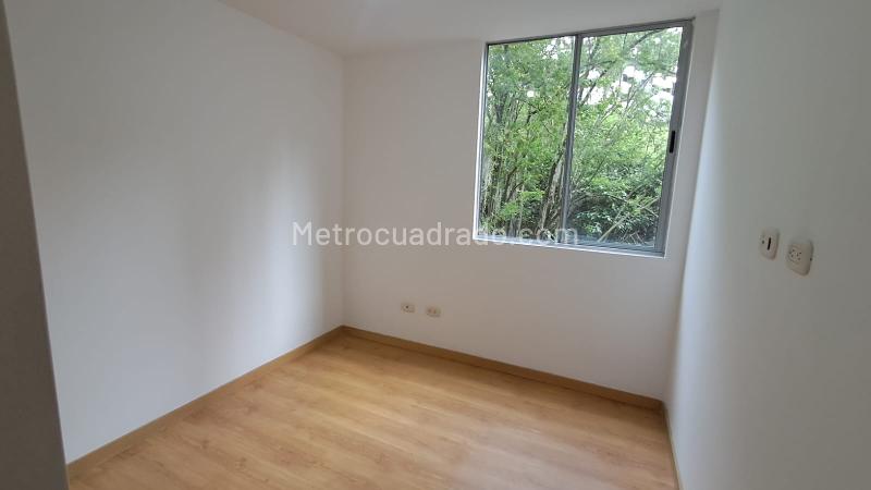 Apartamento en Arriendo de 3 Alcobas en Las Palmas, Medellín - 9