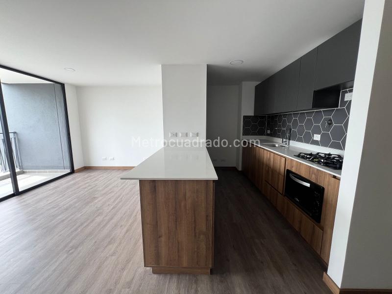 Apartamento nuevo en arriendo de 3 habitaciones en Primavera, Envigado - 2