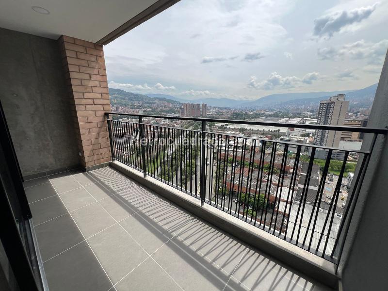 Apartamento nuevo en arriendo de 3 habitaciones en Primavera, Envigado - 3