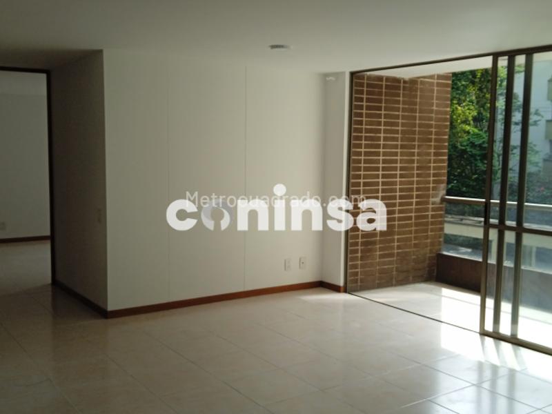 2BR Apartment in Zuñiga (65 m²)