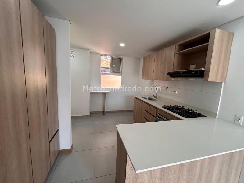 78m² 3BR Apartment for Rent in Bombona Nro 1 - 6