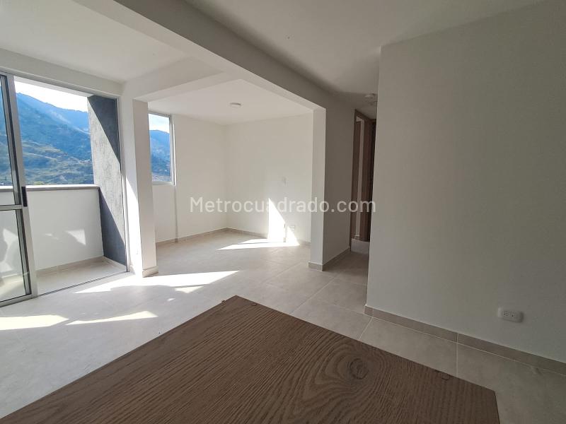 2BR Apartment in Bucaros (2 m²) - 5