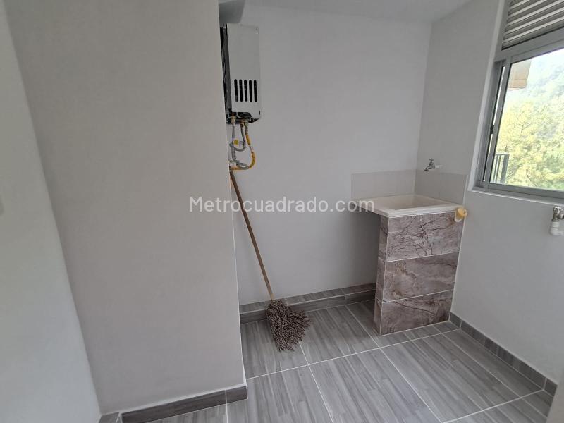 2BR Apartment in Bucaros (50 m²) - 4