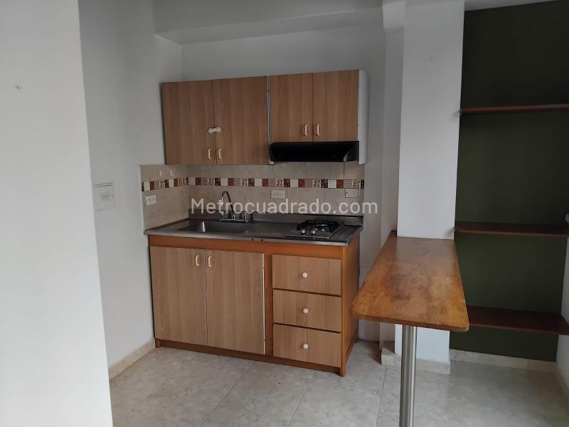 1BR Apartment in Laureles (38 m²)