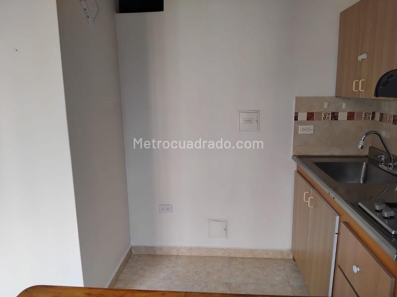 1BR Apartment in Laureles (38 m²) - 2