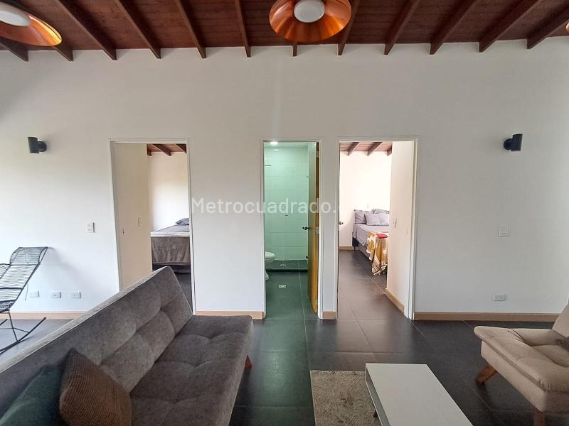 3BR Apartment in Laureles (100 m²) - 5