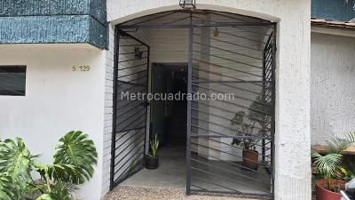 Casa en arriendo en Patio Bonito, Medellín · foto 7 de 20