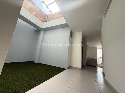 Apartamento de 1 alcoba en venta en Altos De Riomar, Barranquilla, 60 m² · foto 2 de 20