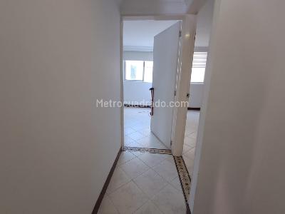 Apartamento de 2 alcobas en arriendo en Lorena, Medellín, 60 m² · foto 6 de 12