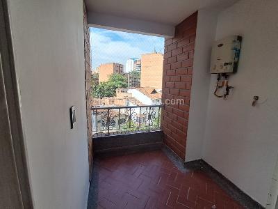 Apartamento de 2 alcobas en arriendo en Lorena, Medellín, 60 m² · foto 10 de 12