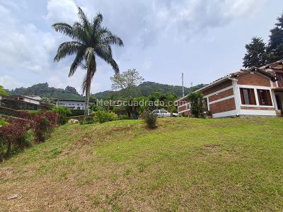Casa de 4 alcobas en venta en La Mina, Envigado · foto 14 de 20
