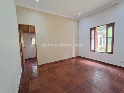 Casa de 4 alcobas en venta en La Mina, Envigado · foto 16 de 20