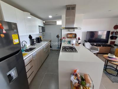 Apartamento de 3 alcobas en venta en San Antonio De Pereira, Rionegro, 73 m² · foto 3 de 16