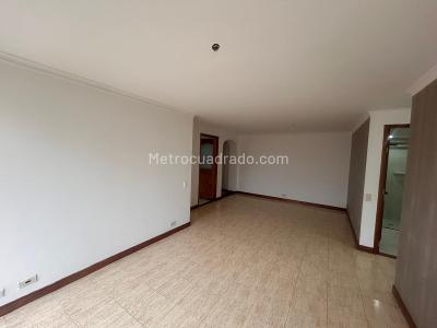 Apartamento de 3 alcobas en arriendo en Laureles, Medellín, 145 m² · foto 6 de 20