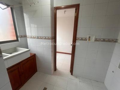 Apartamento de 3 alcobas en arriendo en Laureles, Medellín, 145 m² · foto 10 de 20