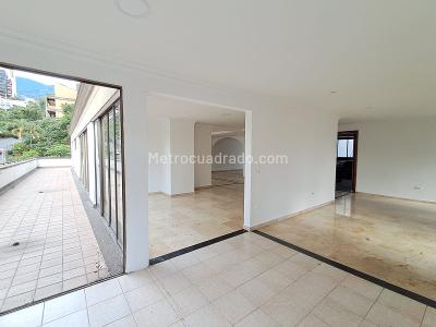 Apartamento de 5 alcobas en venta en El Poblado, Medellín, 250 m² · foto 8 de 20
