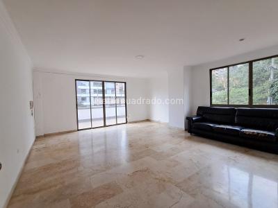 Apartamento de 5 alcobas en venta en El Poblado, Medellín, 250 m² · foto 16 de 20