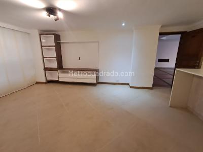 Apartamento de 2 alcobas en arriendo en El Poblado, Medellín, 73 m² · foto 6 de 15