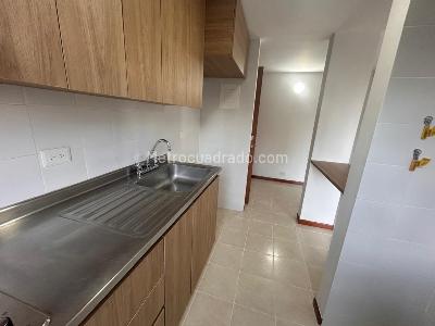 Apartamento de 2 alcobas en arriendo en El Poblado, Medellín, 55 m² · foto 14 de 20