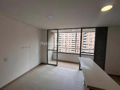 Apartamento de 3 alcobas en arriendo en San Jose, Sabaneta, 89 m² · foto 5 de 20