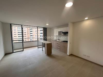 Apartamento de 3 alcobas en arriendo en San Jose, Sabaneta, 89 m² · foto 7 de 20
